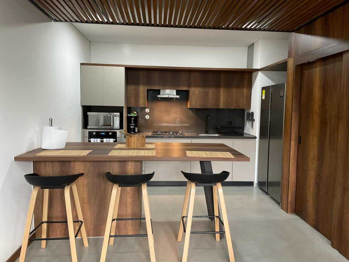2 BR Apartment Via Las Palmas with Terrace and BBQ