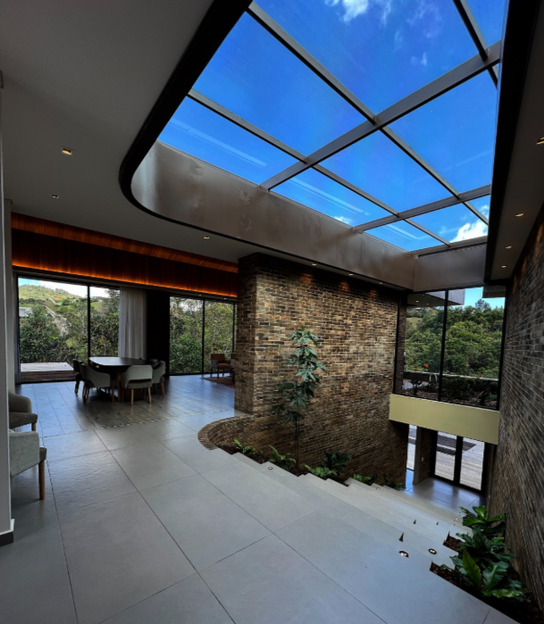 Luxury House in the Alto del Escobero Sector