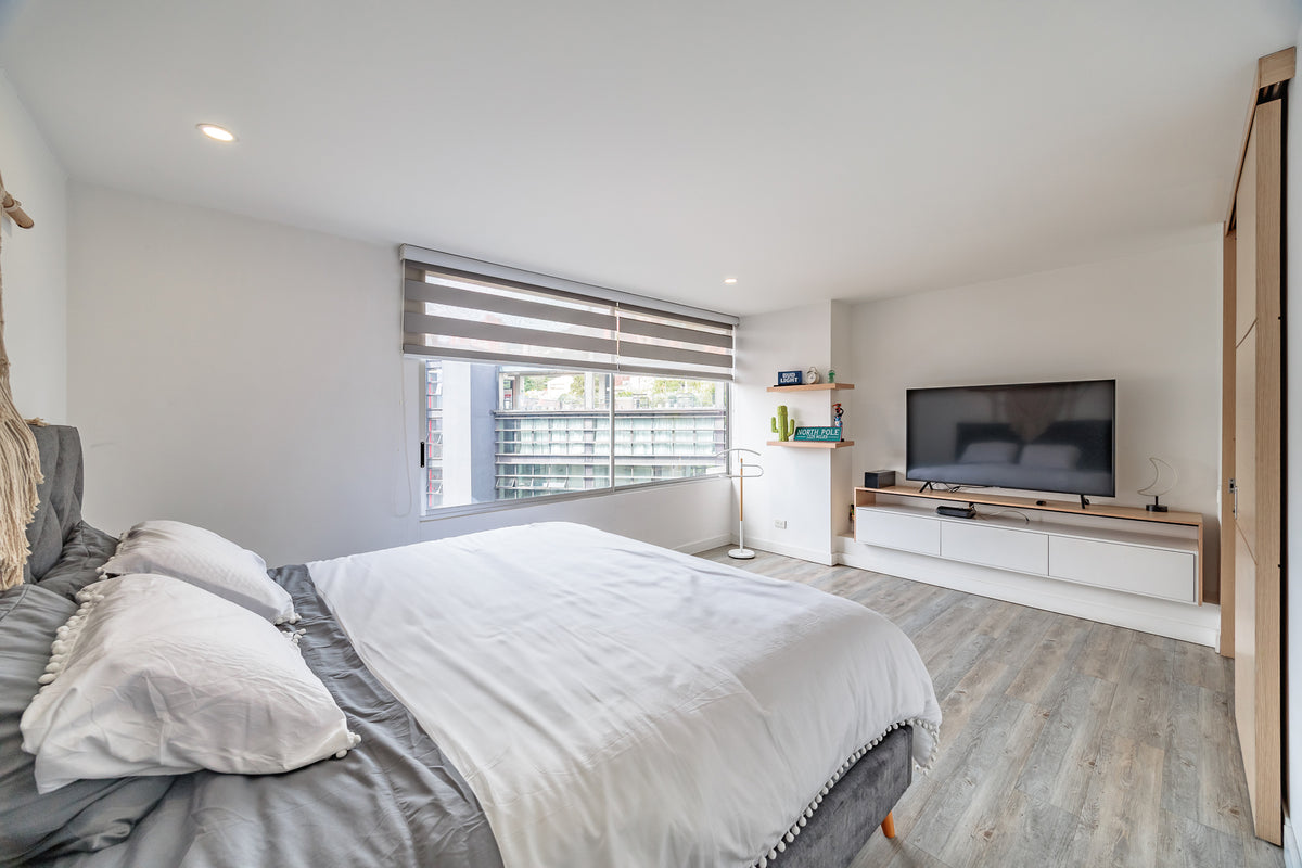 El Poblado Provenza Apartment, Upper Town, 2 BR 