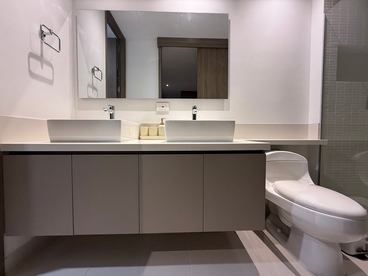 Apartamento moderno en El Poblado Transversal Inferior | 2 habitaciones | Balcón con vista Panorámica