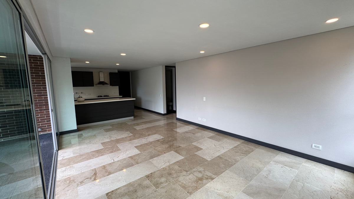 Apartment in Castropol, El Poblado – Comfort, Spectacular Views, and Strategic Location