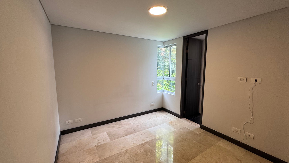 Apartment in Castropol, El Poblado – Comfort, Spectacular Views, and Strategic Location