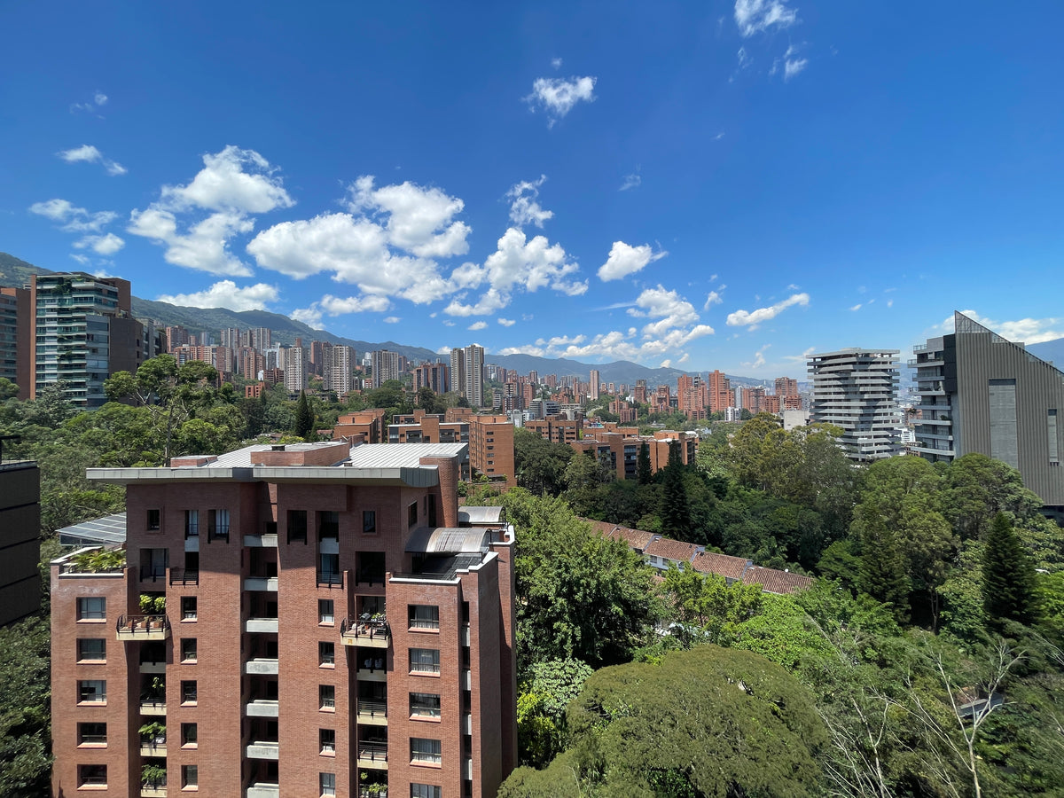 Apartamento en Las Lomas, El Poblado – Proyecto Los Patios 9T Sur