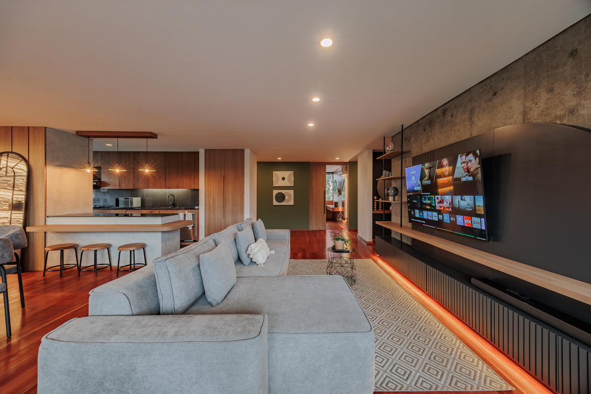 Apartamento en Provenza parte tranquila con aire acondicionado y diseño 3 BR