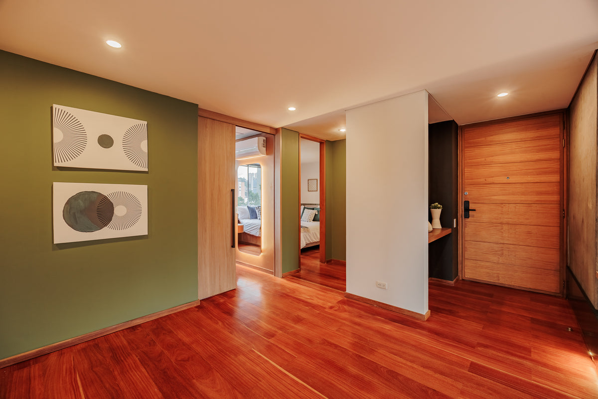 Apartamento en Provenza parte tranquila con aire acondicionado y diseño 3 BR