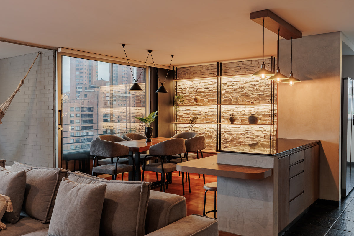 Apartamento en Provenza parte tranquila con aire acondicionado y diseño 3 BR