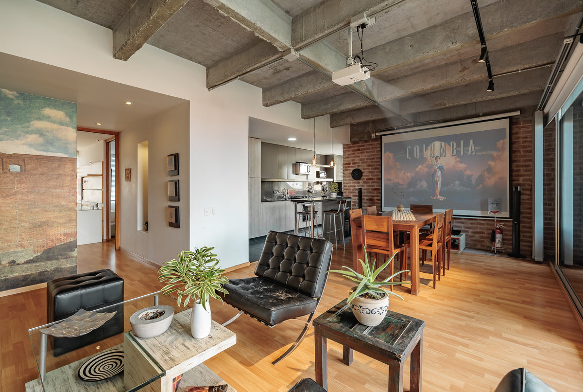 Apartamento tipo loft industrial con balcón y vista Sector La Florida, El Poblado