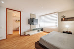 Apartamento tipo loft industrial con balcón y vista Sector La Florida, El Poblado