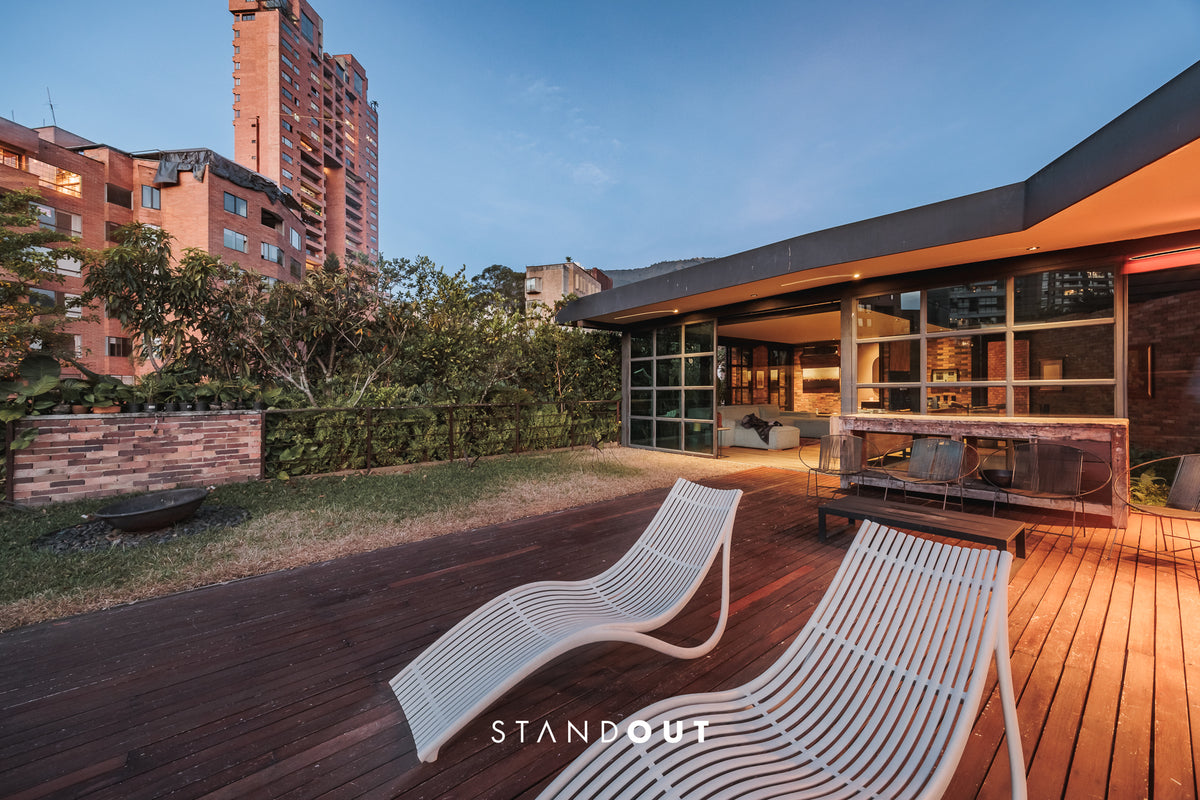 Penthouse Dúplex Sector Provenza 3 BR con Terraza y Jacuzzi