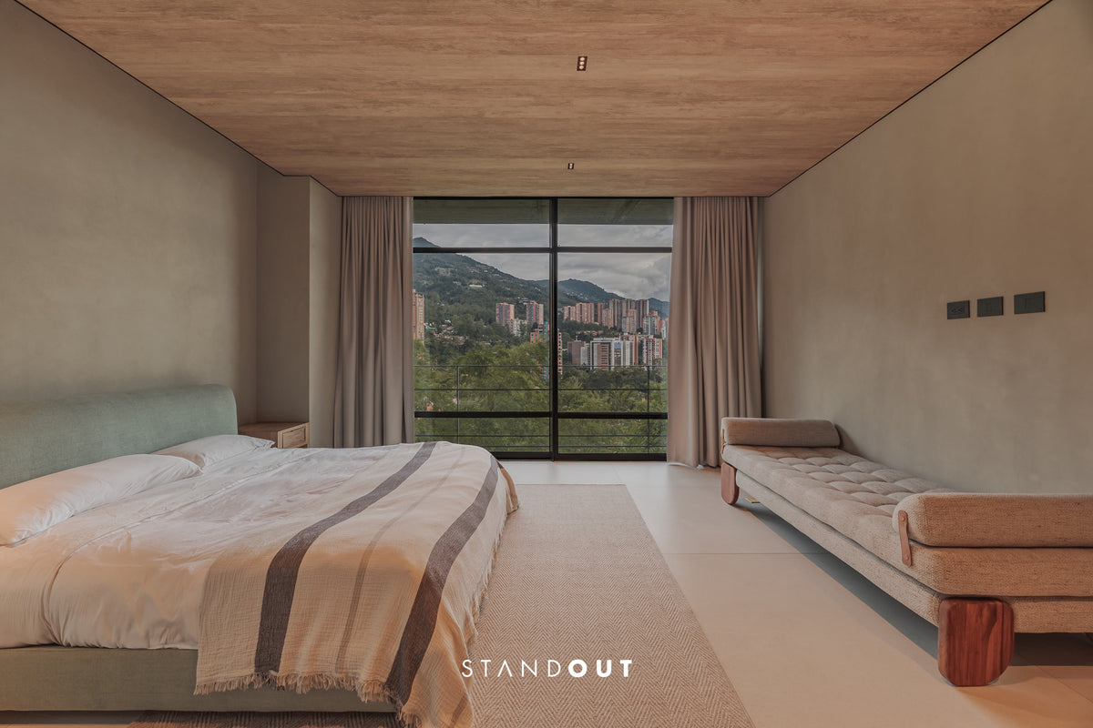 Penthouse in El Poblado with private pool, city views, and luxury finishes