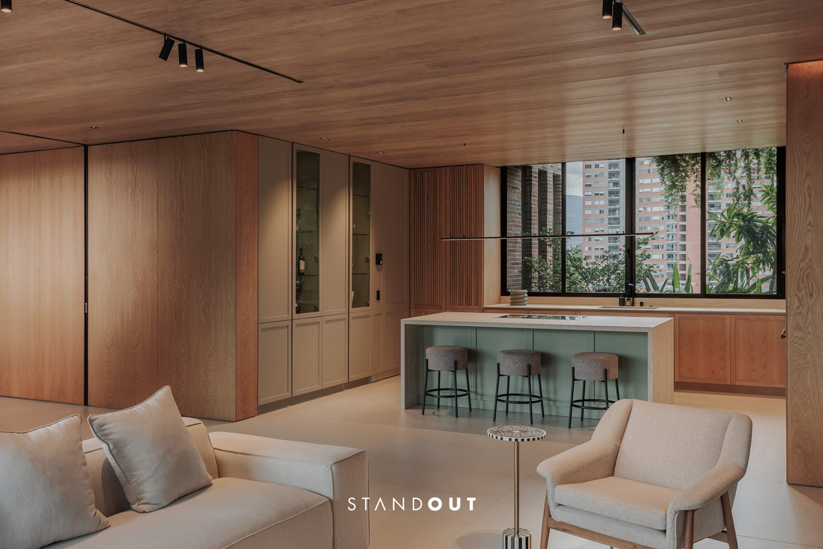 Penthouse in El Poblado with private pool, city views, and luxury finishes