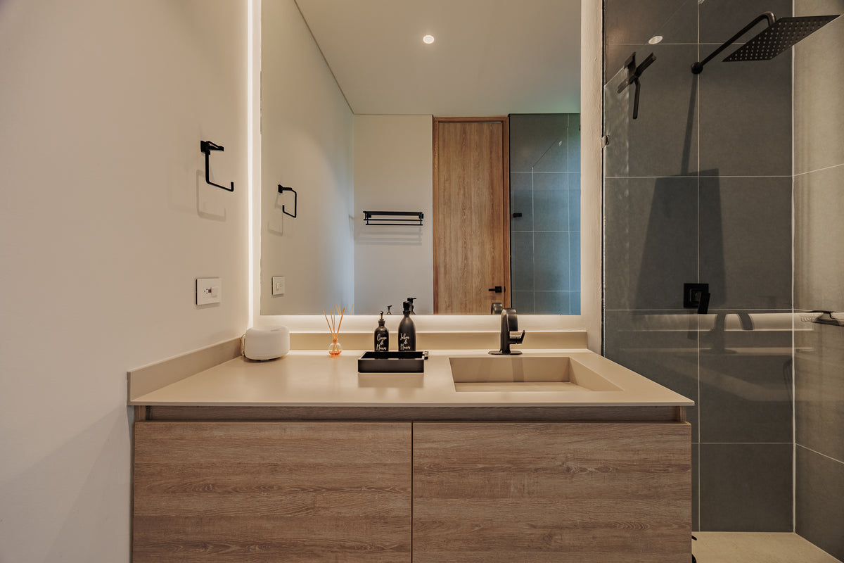 Apartamento de Diseño con Vista Verde en Las Lomas 3 BR