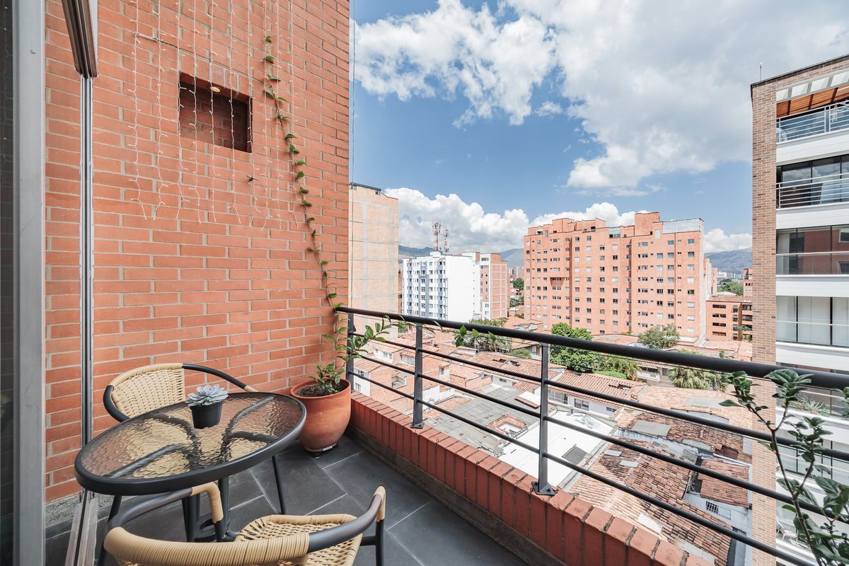 4-level penthouse in Laureles – near Parques del Río 