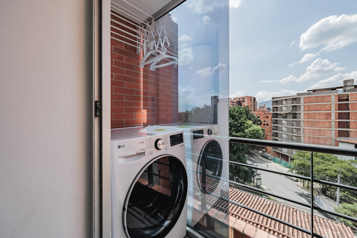 4-level penthouse in Laureles – near Parques del Río 