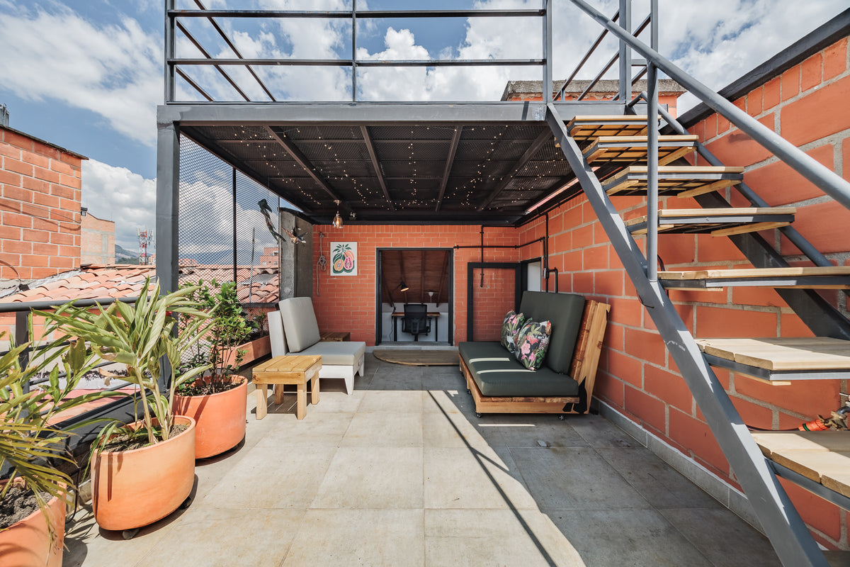 4-level penthouse in Laureles – near Parques del Río 