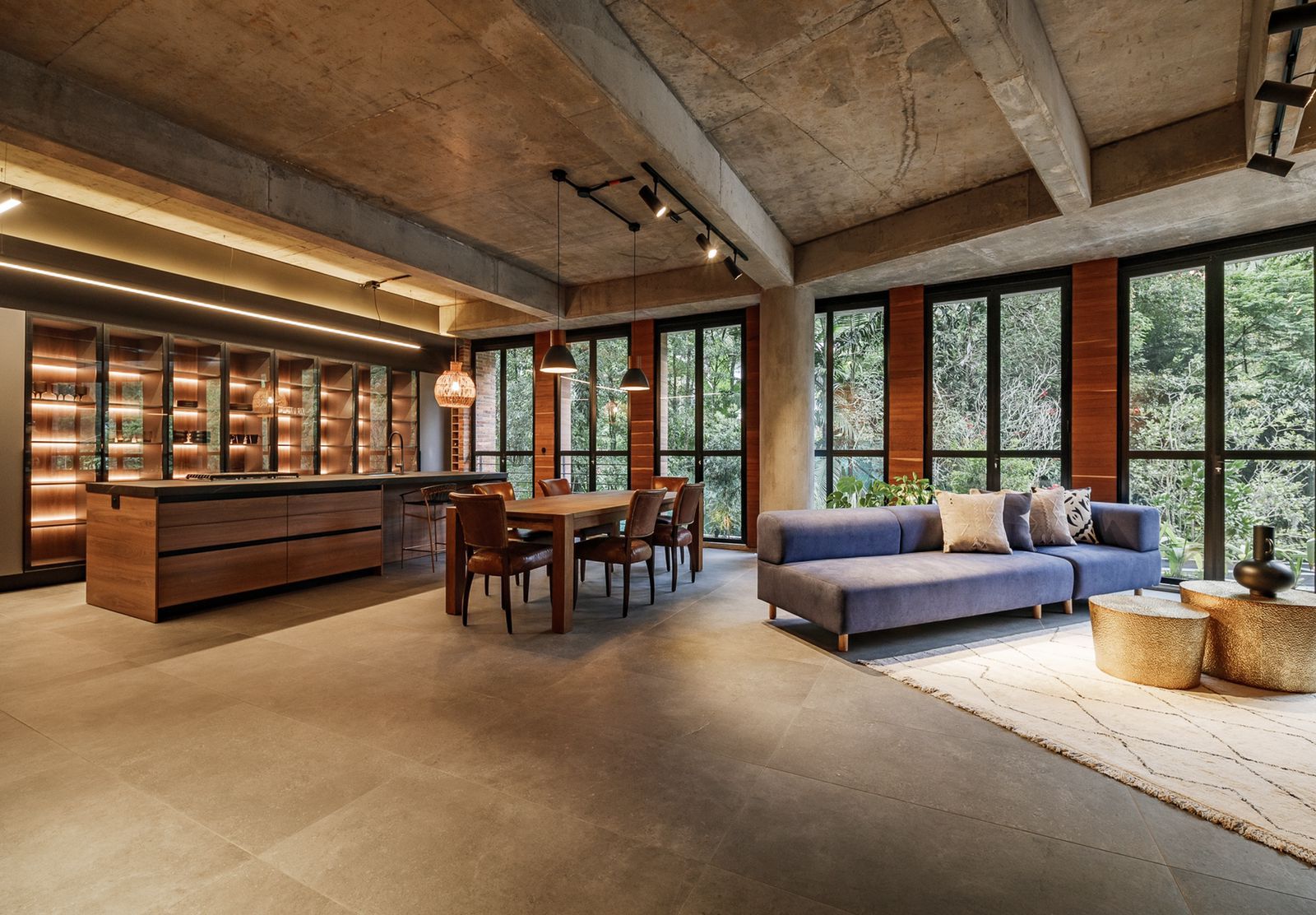 Apartamento moderno en edificio boutique Sector Loma del Tesoro |RENTADO|