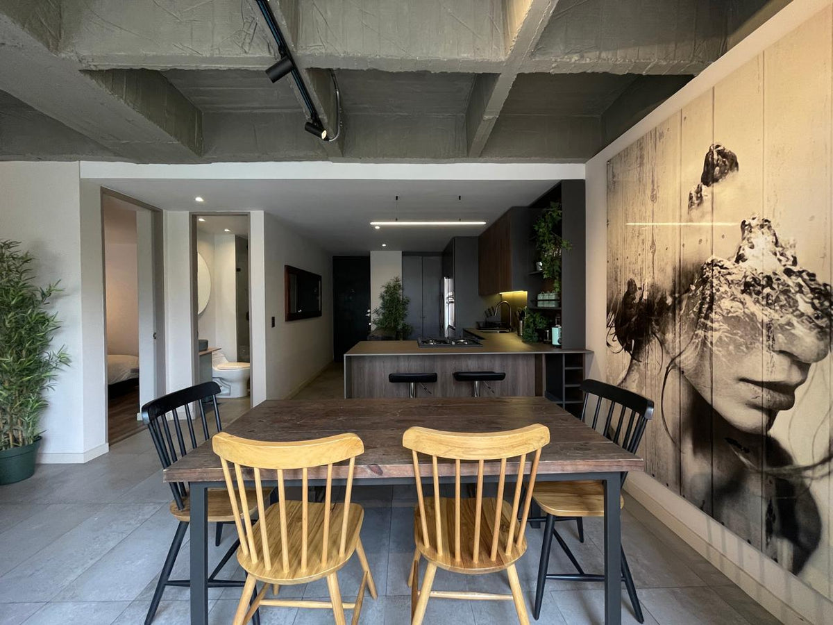 Modern apartment in Provenza with functional design, parking, and excellent location 