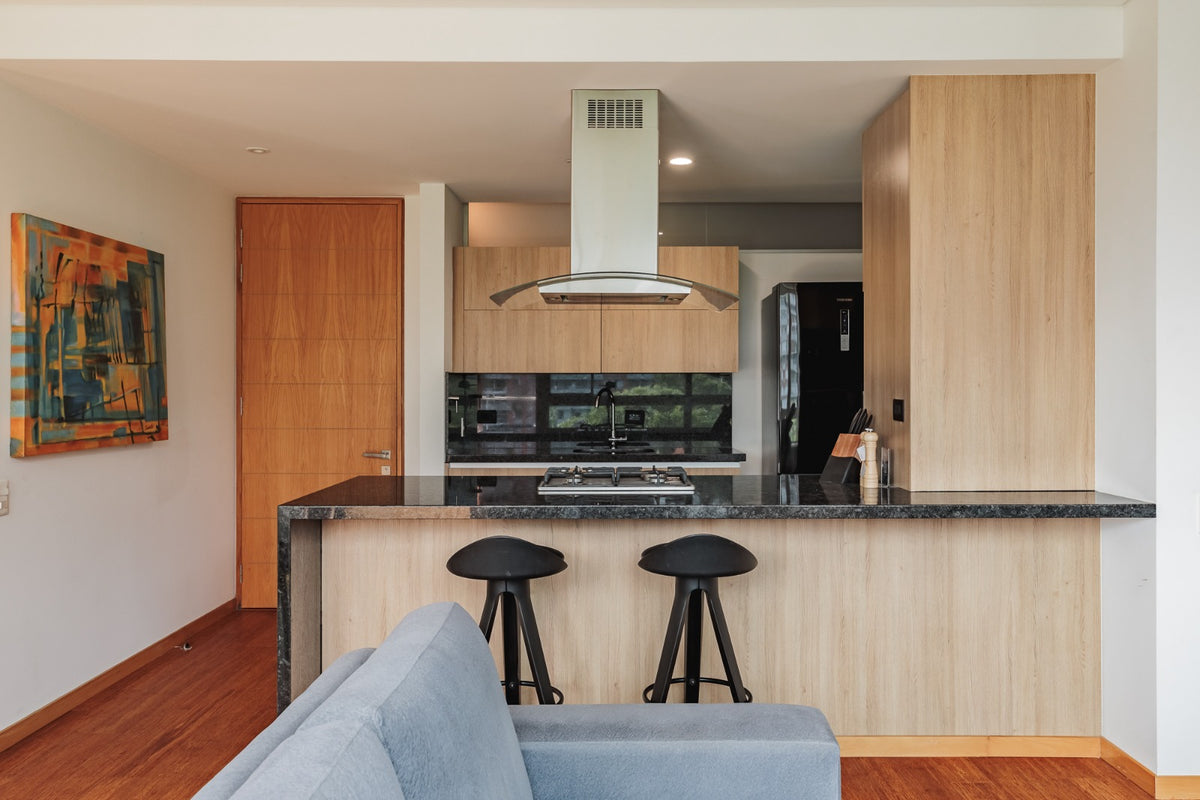 2 BR Serviced Apartment in El Tesoro Sector with A/C &amp; Pool 