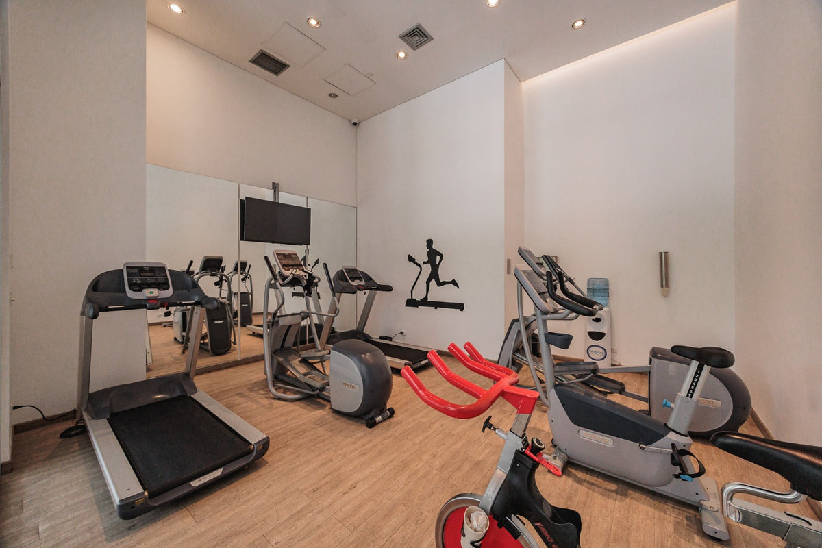 2 BR Serviced Apartment in El Tesoro Sector with A/C &amp; Pool 