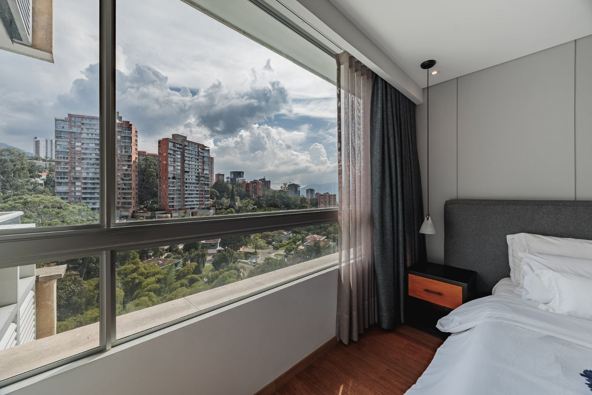 2 BR Serviced Apartment in El Tesoro Sector with A/C &amp; Pool 