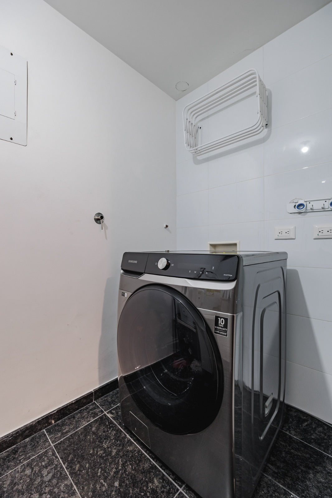 2 BR Serviced Apartment in El Tesoro Sector with A/C &amp; Pool 