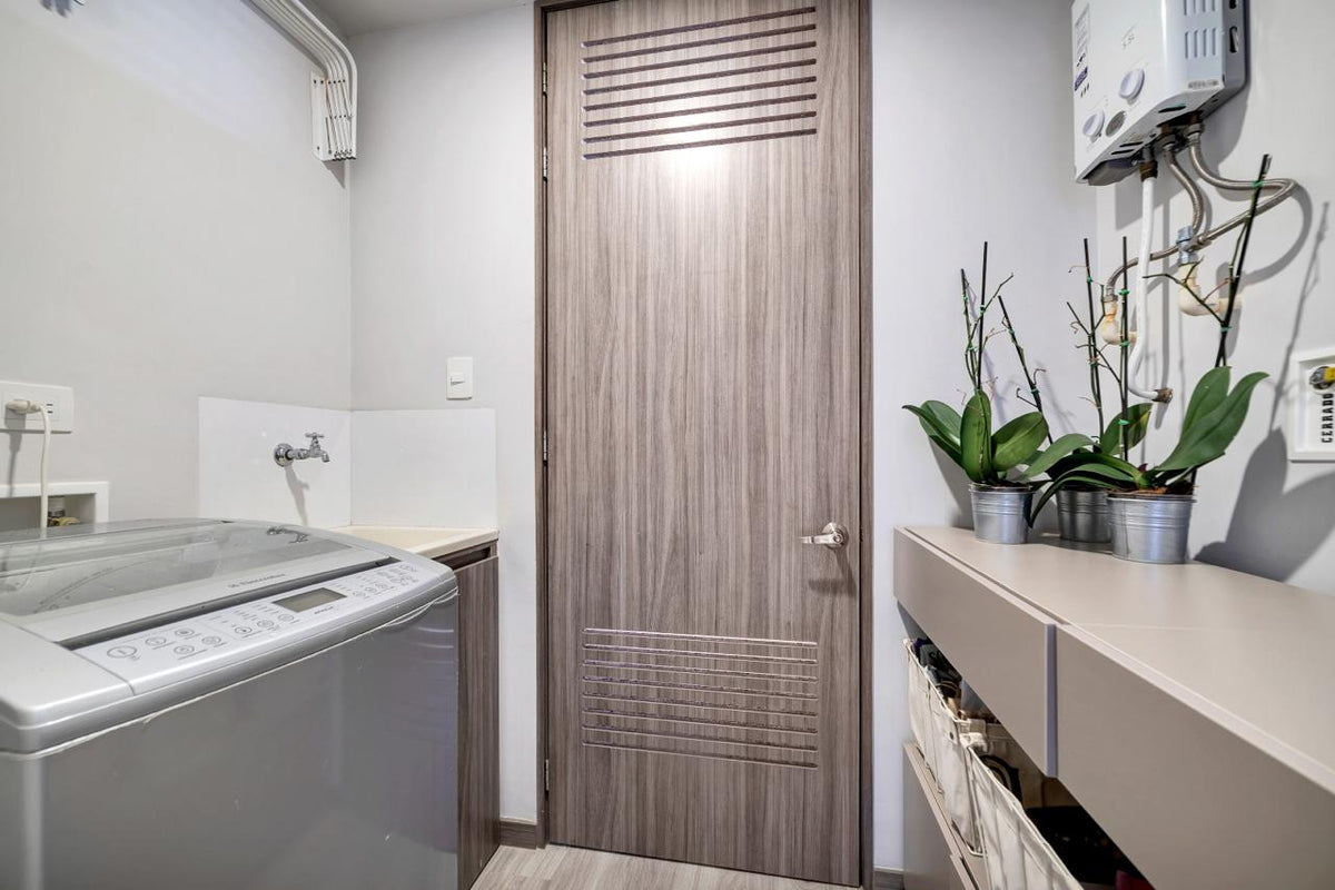 Apartment with balcony &amp; panoramic view Sector Poblado 2 BR 