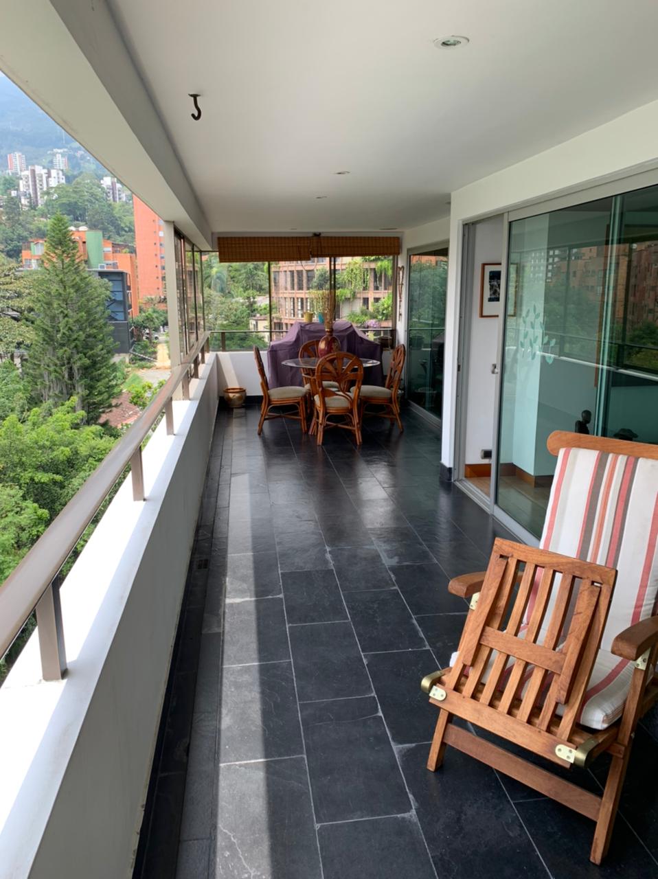 Apartment in the San Lucas Sector, Opportunity to Remodel