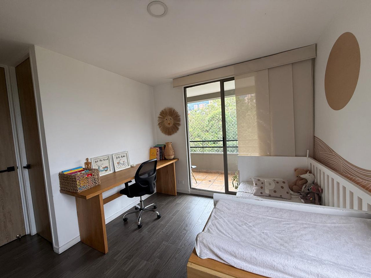 Apartment with excellent layout in El Poblado 2 BR