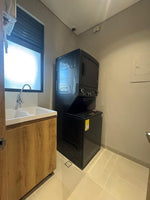 Apartamento con balcón tipo Terraza y Zonas Comunes de Lujo en Castropol, El Poblado