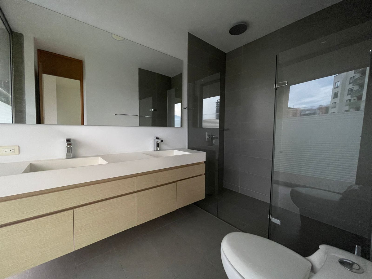 Apartment with a Nature Reserve View in Las Lomas I – Modern Design, Balcony, and Natural Light