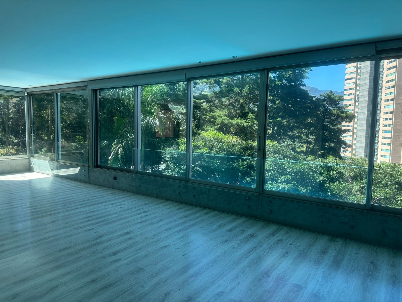 Apartment for sale in Los Balsos, El Poblado – 207 m² near Santa Fe 