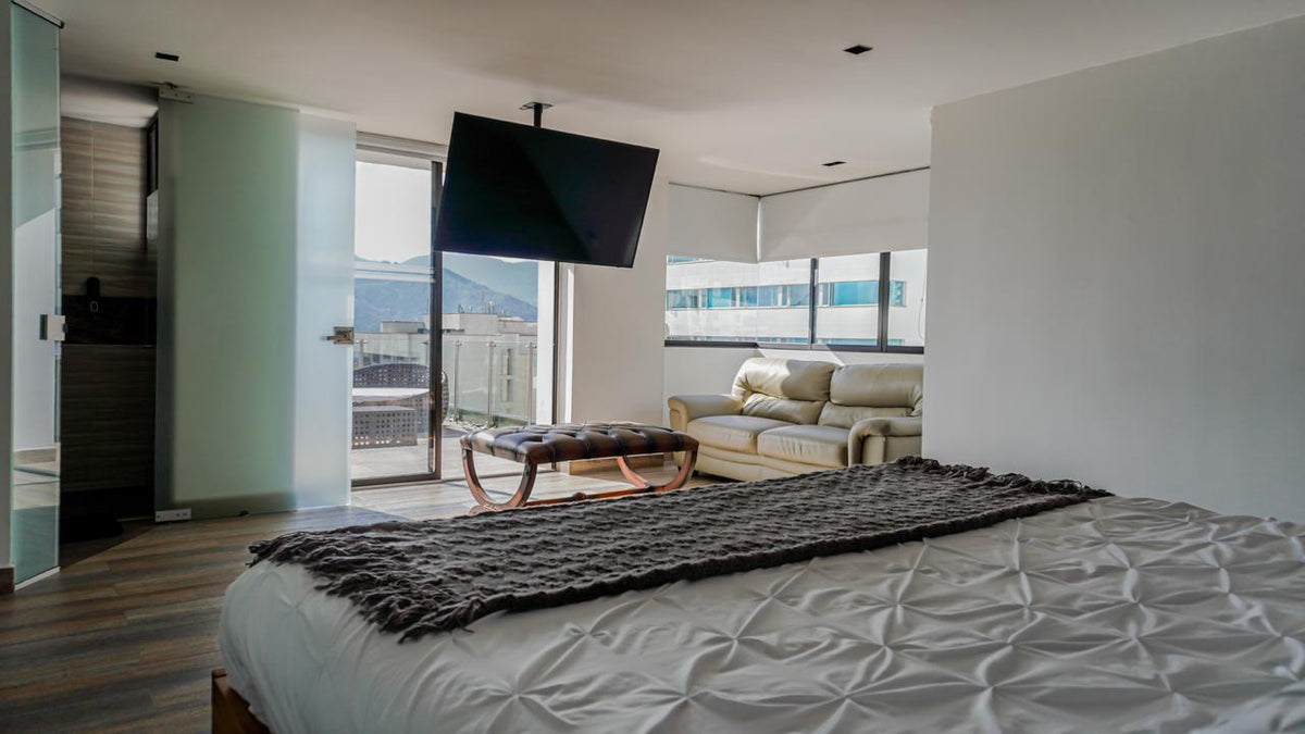 Dúplex amoblado en El Poblado con terraza y vista panorámica