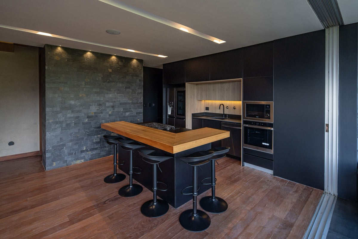 Apartamento dúplex en San Lucas, El Poblado – 170 m² con vista verde y amplios balcones