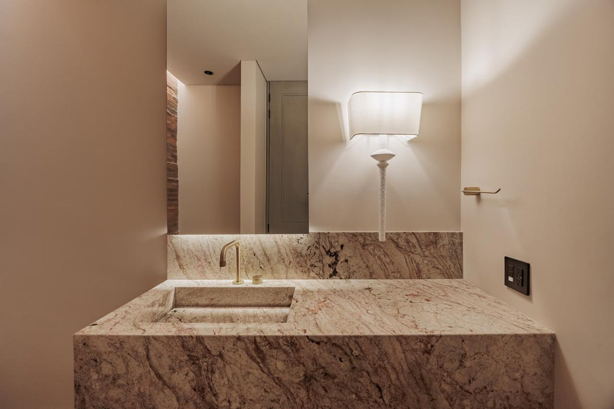 Apartamento sin amoblar de 308 m² con terraza y jacuzzi en El Poblado