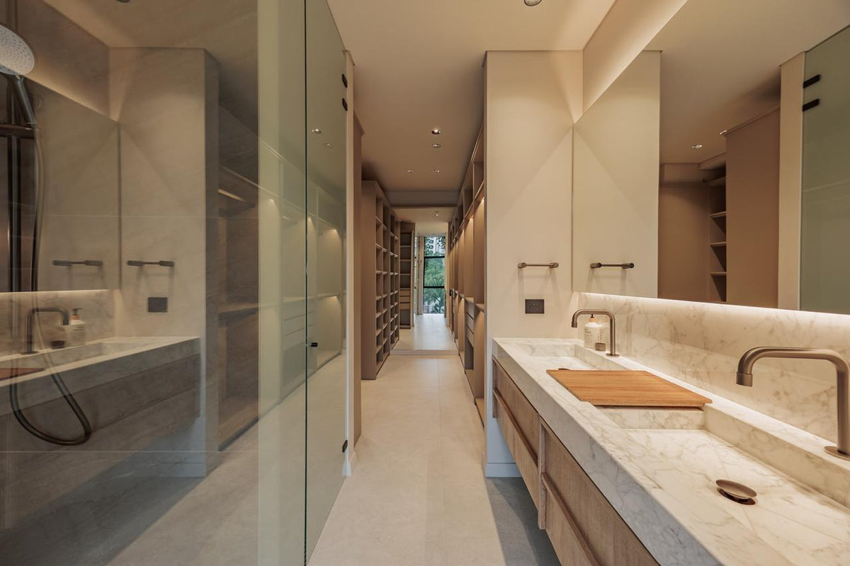 Apartamento sin amoblar de 308 m² con terraza y jacuzzi en El Poblado