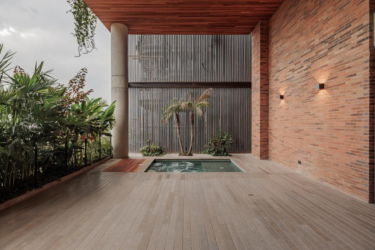 Apartamento sin amoblar de 308 m² con terraza y jacuzzi en El Poblado