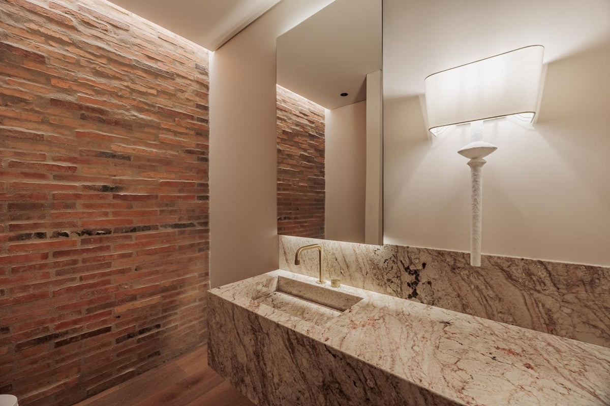 Apartamento sin amoblar de 308 m² con terraza y jacuzzi en El Poblado