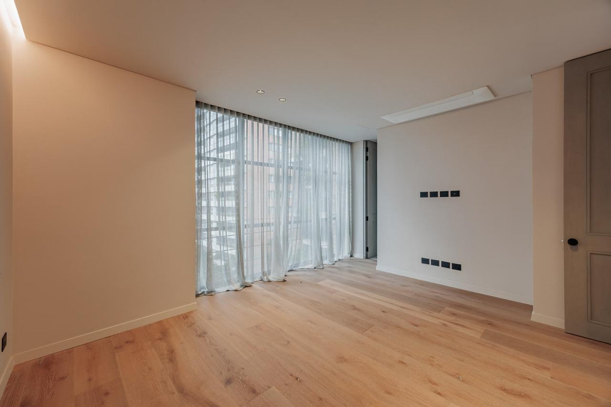 Apartamento sin amoblar de 308 m² con terraza y jacuzzi en El Poblado