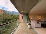 Apartamento amplio de 245 m² sector Las santas, El Poblado con 3 alcobas y balcón |VENDIDO|