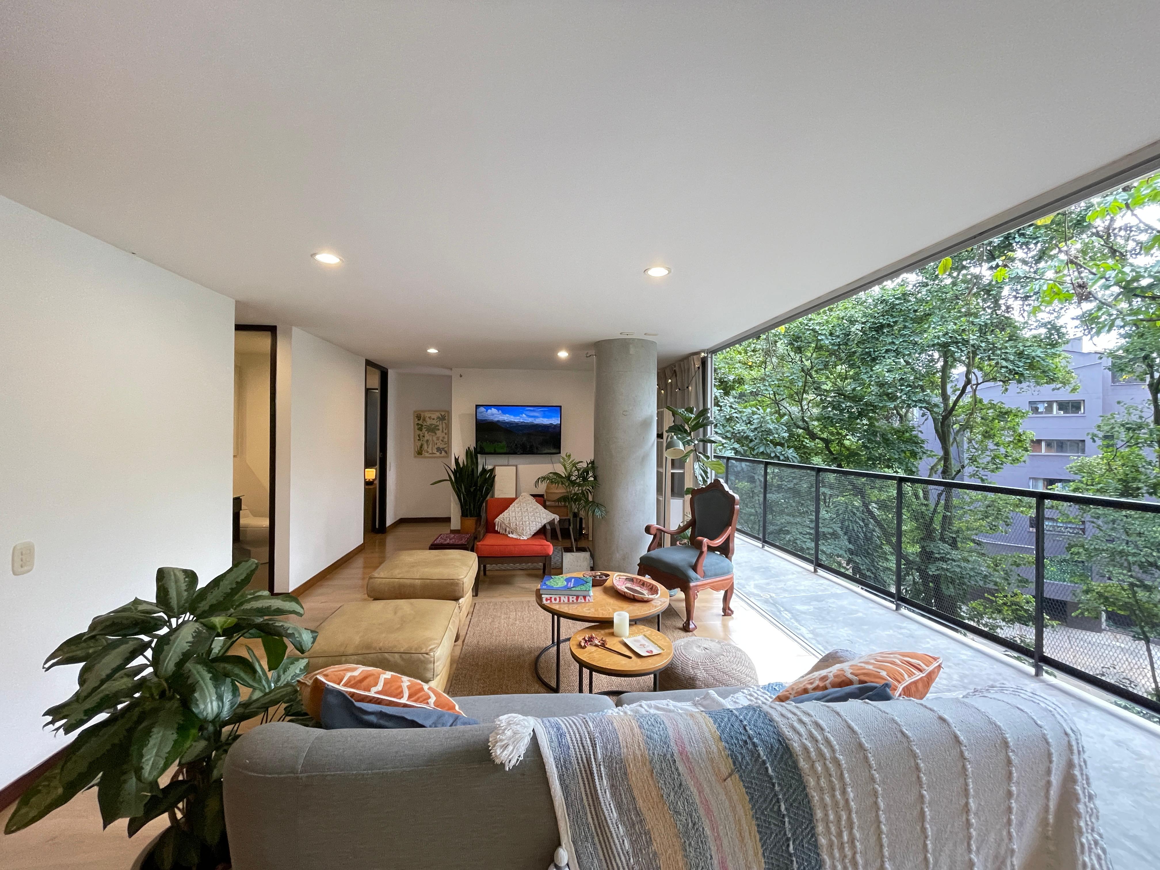 Apartamento Sector El Tesoro, 2 habitaciones, rodeado de naturaleza