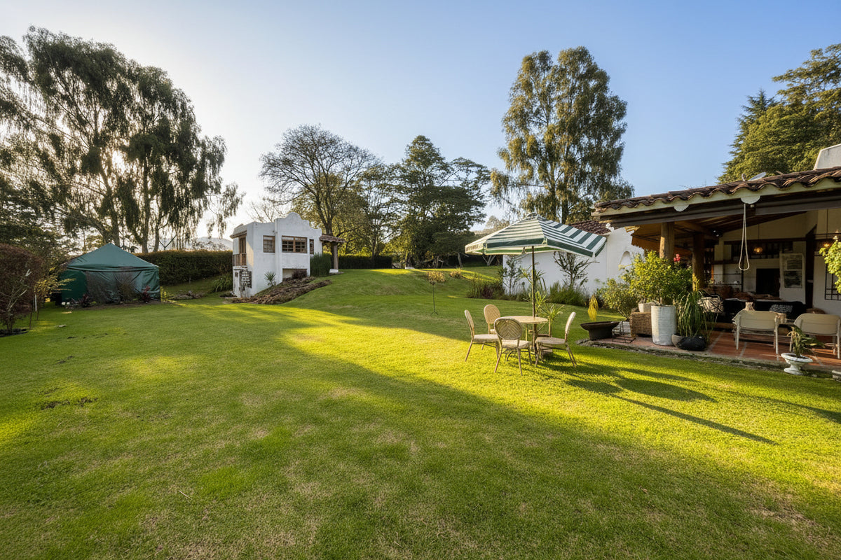 Casa de Campo de Lujo con Lote de 4.400 m² | Alto de las Palmas