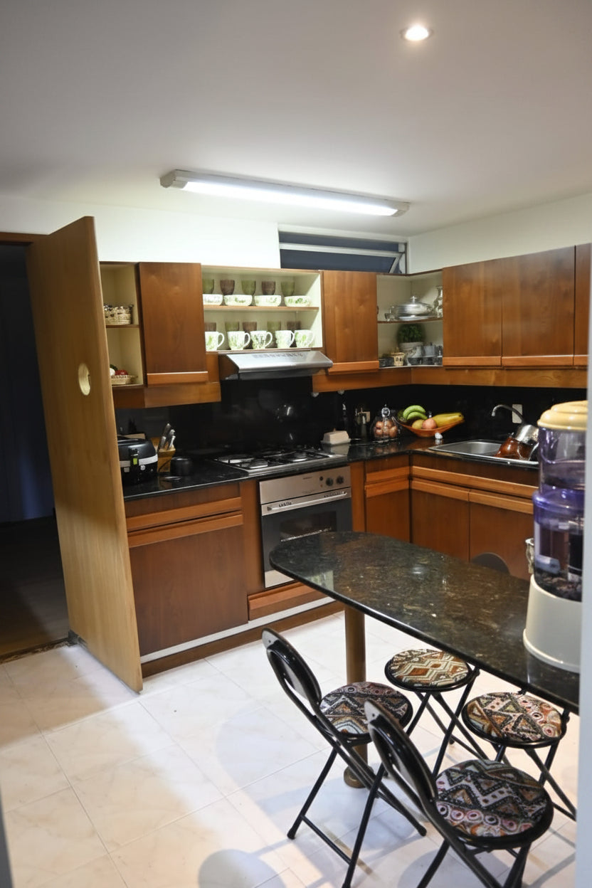 Casa triplex de 271 m² en unidad cerrada en San Lucas con terraza privada