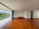 Vive frente al Club Campestre: apartamento con vista, amplitud y privacidad