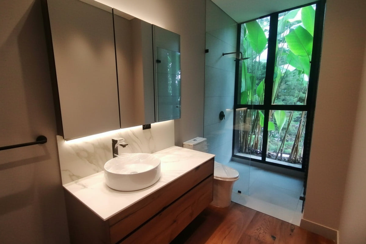 Apartamento de 202 m² en edificio boutique con jardineras, cerca de El Tesoro