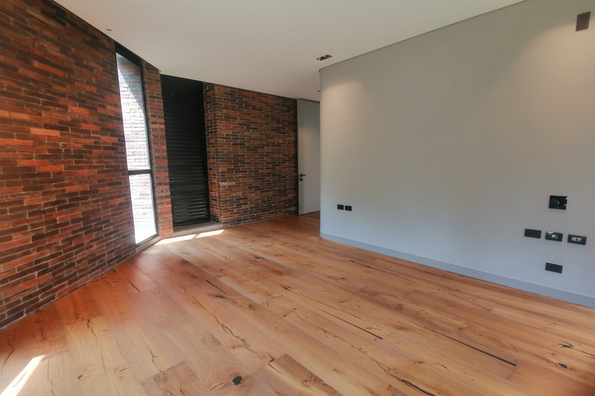 Apartamento de 202 m² en edificio boutique con jardineras, cerca de El Tesoro