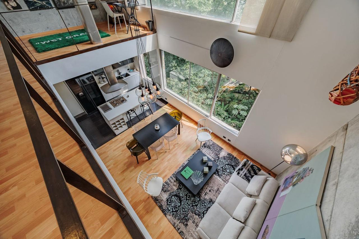 Penthouse Duplex en Provenza con Estilo Industrial 1 BR + estudio