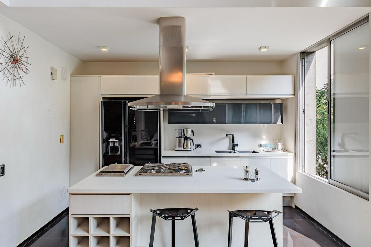 Penthouse Duplex en Provenza con Estilo Industrial 1 BR + estudio