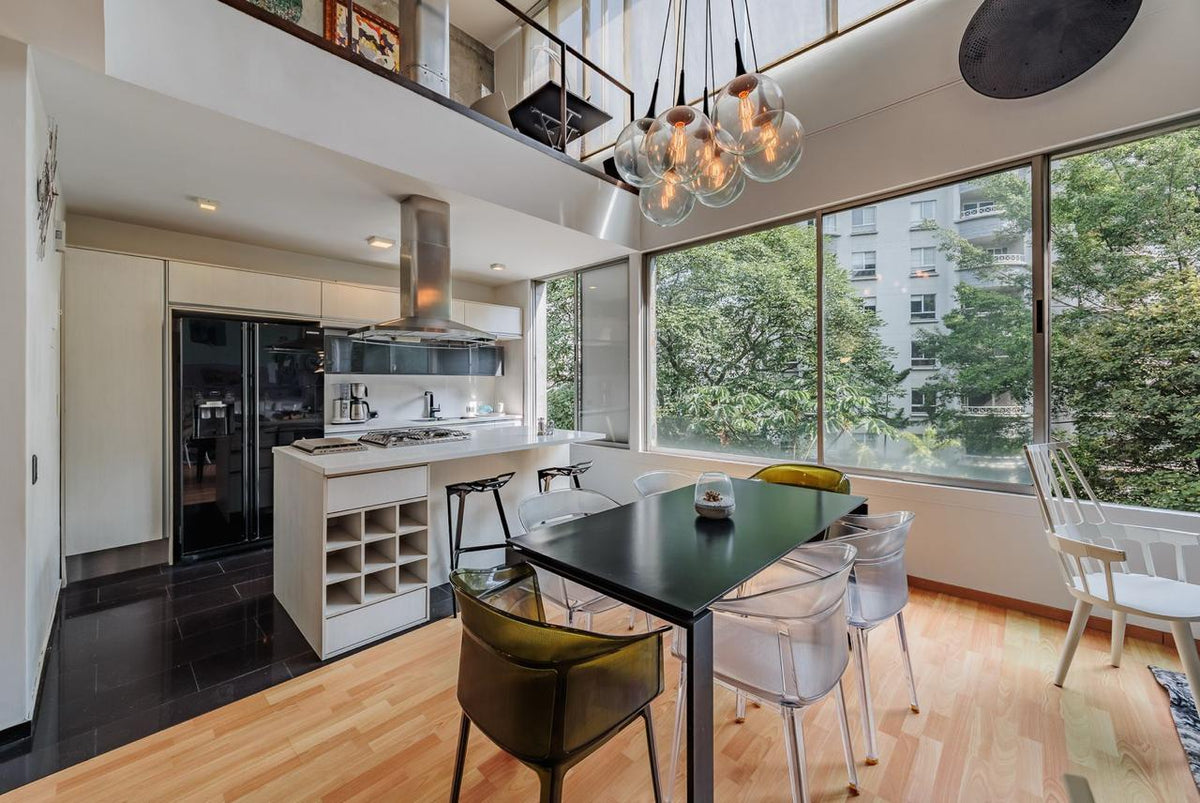 Penthouse Duplex en Provenza con Estilo Industrial 1 BR + estudio