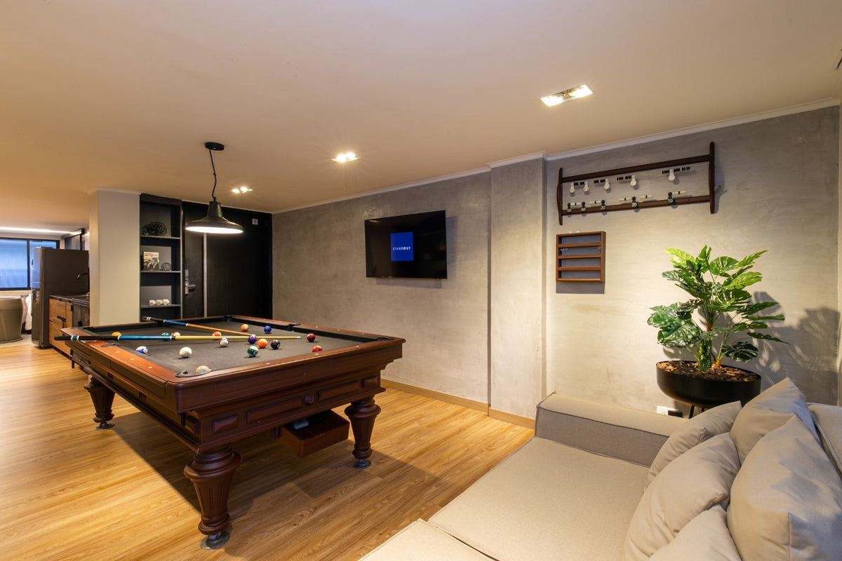 Remodeled investment apartment for short-term rentals Calle 10 El Poblado 4 BR