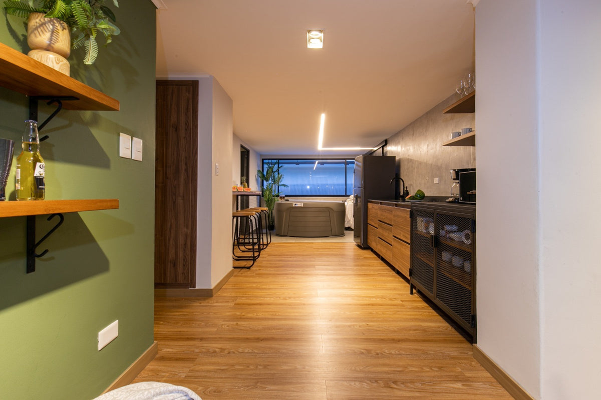 Remodeled investment apartment for short-term rentals Calle 10 El Poblado 4 BR
